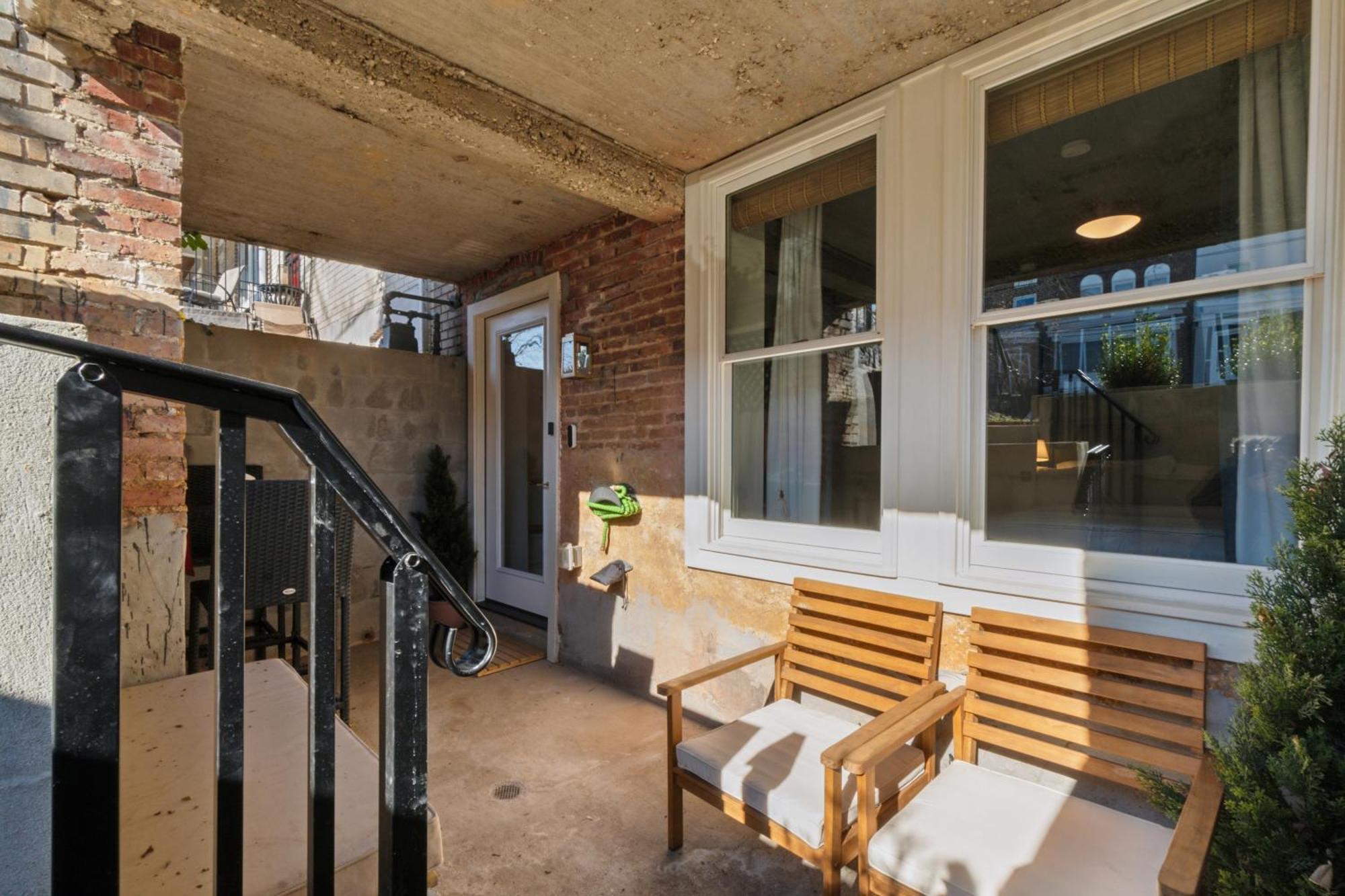 Bed & Breakfast Family-friendly Capitol Hill With Free Parking & Close Metro Access